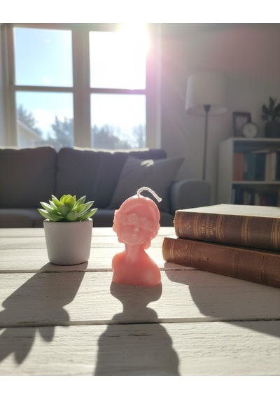 Kadın Desenli Mum Pembe