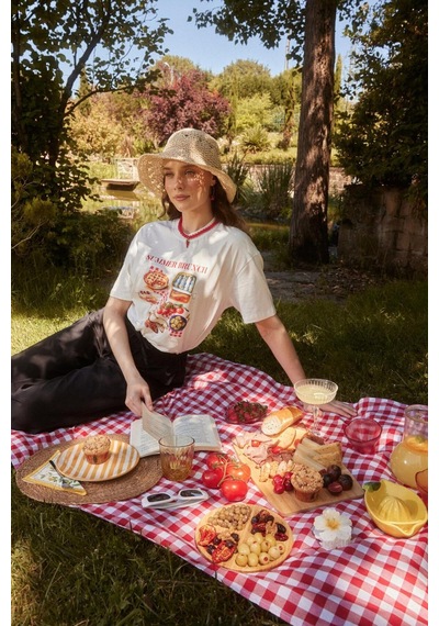 Buly Summer Brunch Baskılı T Shırt Ekru