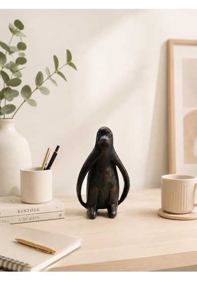 Penguen Biblo Dekoratif Obje Minimal Modern Kitaplık Rafı Ve Komidin Üstü Dekoru Reçine Küçük Boy Siyah Dekor Aksesuar 11 Cm Penguen Biblo Dekoratif Obje Minimal Modern Kitaplık Rafı Ve Komidin Üstü Dekoru Reçine Küçük Boy Siyah Dekor Aksesuar 11 Cm