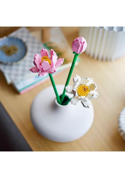 LEGO® Botanicals Lotus Çiçekleri 40647 – 8 Yas ve Üzeri Çocuklar için 2 Çiçek ve 1 Tomurcuk Içeren Oyuncak Yapim Seti (220 Parça)
