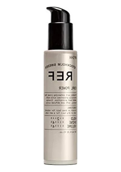 Curl Power N 244 125 Ml Doğal Bukleleri Belirginleştiren Ve Güçlendiren, Onları Canlı, Esnek Ve Muhteşem Parlak Bırakan Kremsi Jel