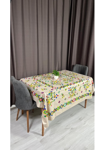 Kolay Temizlenebilir Renkli Cıvıl Cıvıl Desenli Masa Örtüsü 170x170 Cm Bej