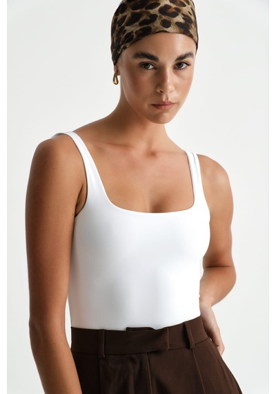 Açelyaokcu Premium Darcy Kare Yaka Bodysuit Beyaz