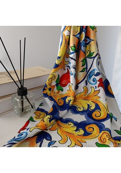 Lente Aksesuar Kadın Premium Desenli Boyun Çanta Ve Saç Fuları 70x70 Cm Sarı Desenli