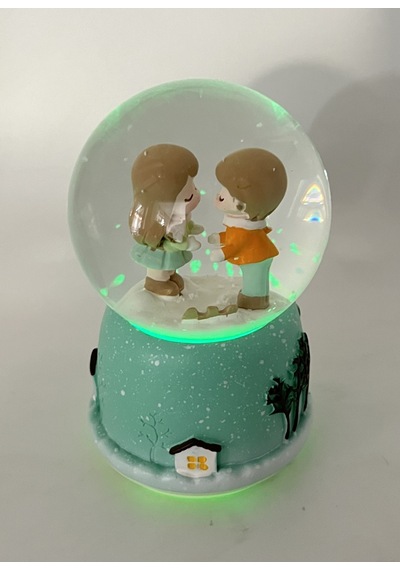 Winter Lovers - Kış Aşıkları Işıklı Ve Müzikli Kar Küresi Yeşil