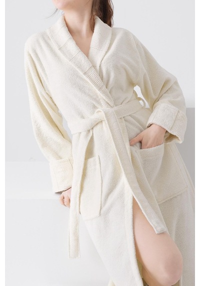 Carmine Robe X Cream - Ekstra Yumusak, Modern Ve Ozel Tasarim %10