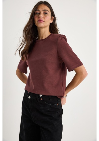 Shade Kadın Bisiklet Yaka Vatkalı Pamuklu Basic T-shirt 241134 60283128 - Koyu Kızıl Kahve Çok Renkli Shade Kadın Bisiklet Yaka Vatkalı Pamuklu Basic T-shirt 241134 60283128 - Koyu Kızıl Kahve Çok Renkli