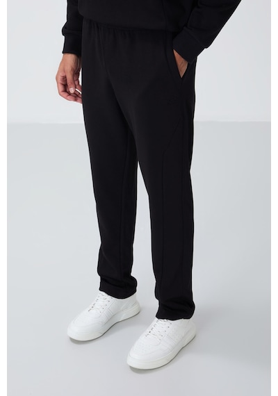 Tommy Life Siyah Kompakt Pamuklu Kalın Pürüzsüz Dokulu O Yaka Comfort Fit Erkek Eşofman Takım -85263 Siyah