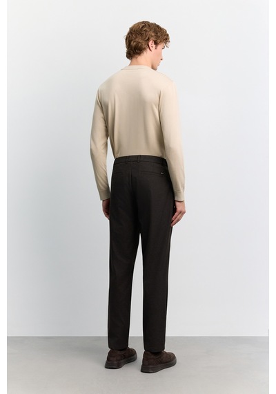 Avva Erkek Kahve Yumuşak Tuşeli Dil Kapamalı Arka Beli Lastikli Relaxed Fit Pantolon A62y3017