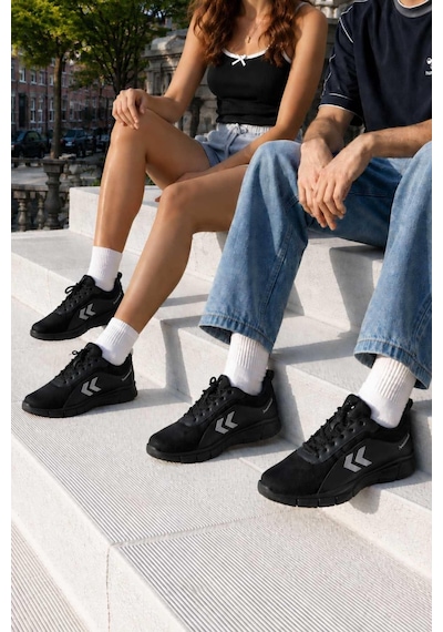 Hummel Ismir 212151-2001 Unisex Spor Ayakkabı Siyah