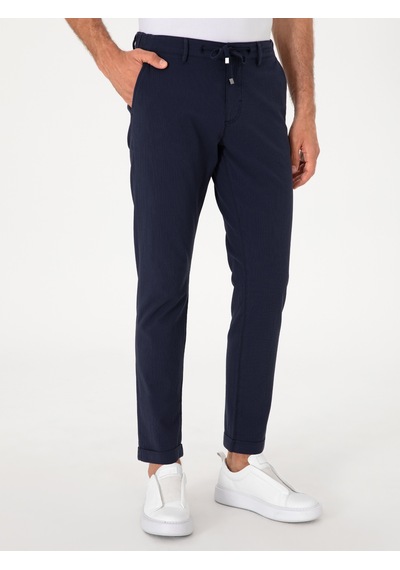 Cacharel Koyu Lacivert Slim Fit Gofreli Beli Bağcıklı Spor Pantolon