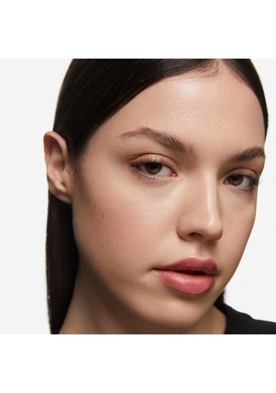 Inglot Skin Focused Care Face Foundation SPF50 Porcelain Beige