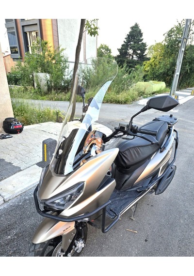 Motocam Küba Newlight 50 Pro Ön Cam 2023-2026 Model 75cm Şeffaf Renkli 4mm Uzun Boylu