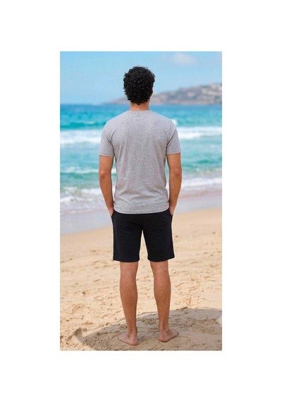 Baskılı Bisiklet Yaka Relaxed Fit Erkek T-shirt Ve Siyah Şort Kombin Takımı Çok Renkli