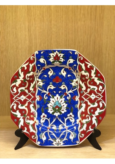 Güral Porselen 28 Cm Köşeli Duvar Tabağı