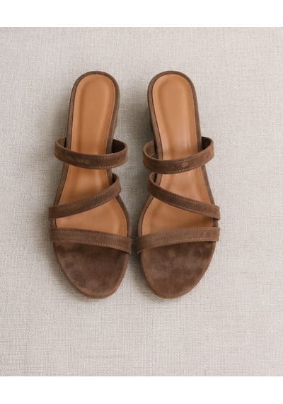 Yeo Leather Kahverengi Hakiki Süet Deri 3 Bant Dikiş Detaylı Sandalet Açık Kahverengi