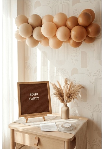 Boho Toprak Tonları Süsleme Classic Set Kahve Keçe Yazı Panosu Standlı Pompa Balon Zincirli Tüm Yaşlar