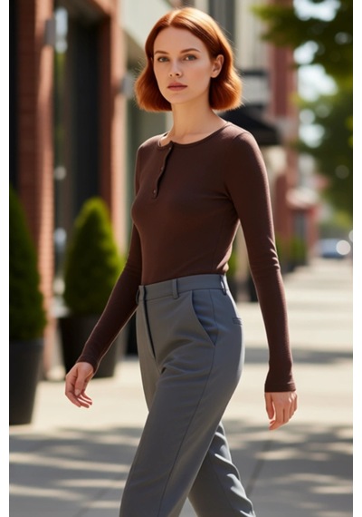 Ersefa Stil Kadın Çıtçıtlı Fitted Vücuda Oturan Fitilli Esnek Bluz Regul Açık Kahverengi