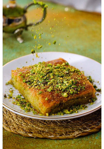 Antep Fıstıklı Fırınlanmış Peynir Helvası 1kg