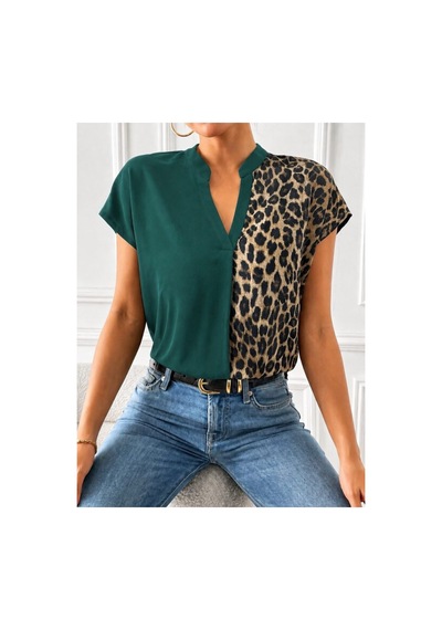 Butik İstanbul Kadın Kısa Kollu V Hakim Yakalı Leopar Desenli Sandy Bluza Yeşil Butik İstanbul Kadın Kısa Kollu V Hakim Yakalı Leopar Desenli Sandy Bluza Yeşil