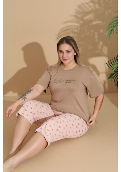Eyfuze Kadın Curve Büyük Beden Milan Kumaş Kapri Kısa Kollu Pijama Takımı Kahverengi