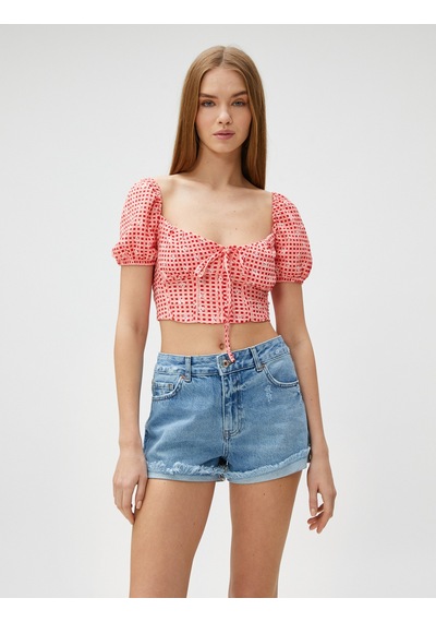 Koton Crop Tişört Çiçekli Balon Kollu Bağlama Korse Detaylı Bürümcük Kırmızı Desenli 3sal10481ık Koton Crop Tişört Çiçekli Balon Kollu Bağlama Korse Detaylı Bürümcük Kırmızı Desenli 3sal10481ık
