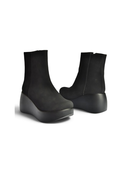 Fox Shoes Z946051901 Siyah Nubuk Dolgu Tabanlı Kadın Bot