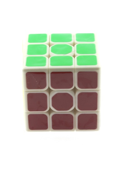 Beyaz Zemin Üzeri Renkli Zeka Küpü 3x3x3-5,5 Cm