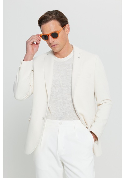 AC&Co / Altınyıldız Classics Erkek Ekru 360 Her Yöne Esneyen Pamuklu Esnek Slim Fit Dar Kesim Mono Yaka Armürlü Blazer Ceket Ekru AC&Co / Altınyıldız Classics Erkek Ekru 360 Her Yöne Esneyen Pamuklu Esnek Slim Fit Dar Kesim Mono Yaka Armürlü Blazer Ceket Ekru