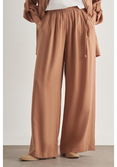 Mizalle Modal Karışımlı Rahat Kesim Beli Lastikli Camel Pantolon Taba
