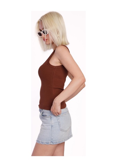 Madmext Kahverengi Fitilli Görünümlü Askılı Basic Atlet Mg2057 Kahverengi Madmext Kahverengi Fitilli Görünümlü Askılı Basic Atlet Mg2057 Kahverengi
