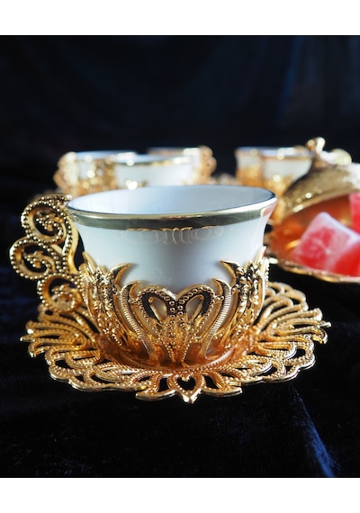 Acr Sunum Metal Porselen Fincan Takımı - Beyaz Gold