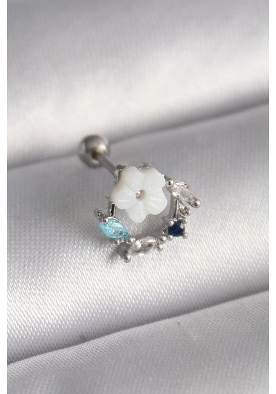316l Çelik Gümüş Renk Zirkon Taş Detay Beyaz Çiçek Model Tragus Piercing 5886 Çok Renkli 39302101