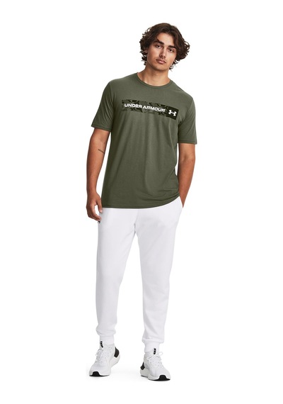 Under Armour Camo Chest Stripe Erkek Yeşil Yuvarlak Yaka Tişört Yeşil