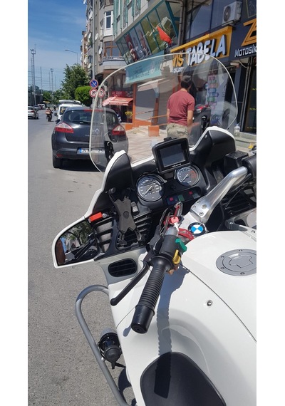 Bmw 1100Rt Ön Cam Ebat Ve Ölçü 5Mm Zeus Şeffaf