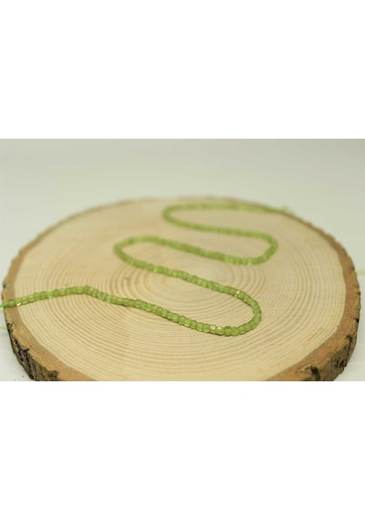 Peridot (Zebercet) Taşı Küp Şekilli Dizi 2.5Mm