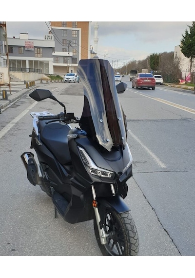 Motocam Salcano Wind 150 Ön Cam 2023-2026 Model 75cm Siyah Renkli 4mm