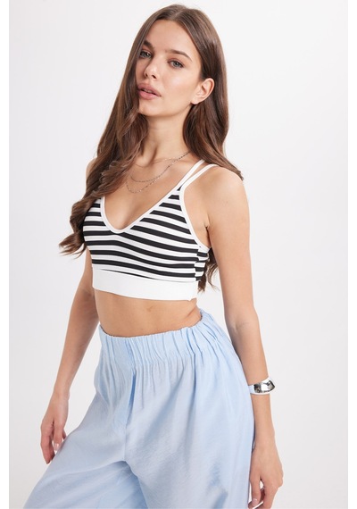Tudors Kadın Slim Fit Dar Kesim Sırtı Çapraz Bağlamalı Askılı V Yaka Çizgili Ekru Crop -51087