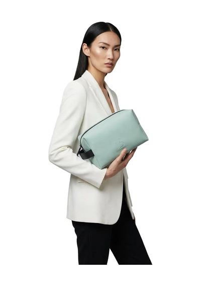 Sage Core Grooming Case