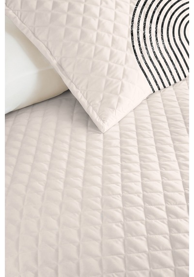 Geometrik Bohem Bej Genç Odası Tek Kişilik Pike Takımı-siyah Çizgili 160x220cm Kapitone Yatak Örtüsü Kremamsı Sazlık Masalı Geometrik Bohem Bej Genç Odası Tek Kişilik Pike Takımı-siyah Çizgili 160x220cm Kapitone Yatak Örtüsü Kremamsı Sazlık Masalı
