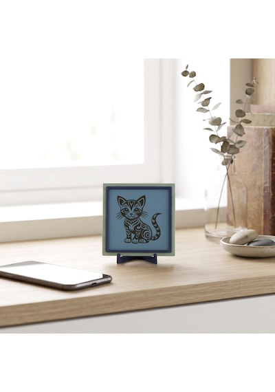 Minimalist Kedi Figürlü Masaüstü Aksesuarı, Sevimli Ve Modern Ruhu Taşıyan Bir Hatıra 10x10 Cm