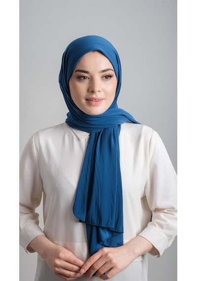 Hürrem Bone Petrol Mavisi Pratik Hazır Geçmeli Eşarp Sandy Kumaş Sade 1817_17 Çok Renkli Hürrem Bone Petrol Mavisi Pratik Hazır Geçmeli Eşarp Sandy Kumaş Sade 1817_17 Çok Renkli