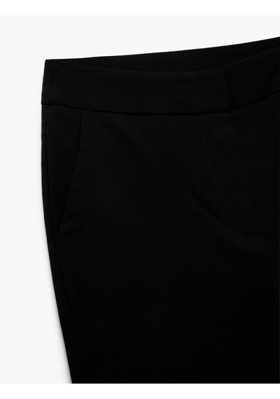 Koton Viskon Kumaş Slim Fit Cepli Capri Pantolon Siyah 5sak40315uw Siyah