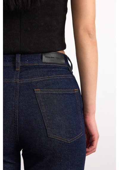 24357-73606 Kadın Hıgh Straıght Denim Pantolon 24357-73606 Mavi - Siyah 24357-73606 Kadın Hıgh Straıght Denim Pantolon 24357-73606 Mavi - Siyah