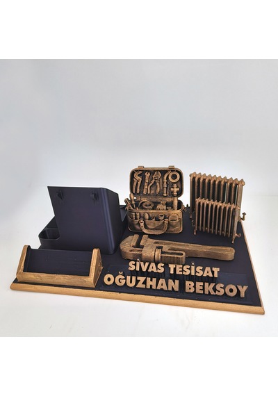 Kişiye Özel Sıhhı Tesisatçı Masa İsimliği Ve Kartvizitlik Gold - Siyah