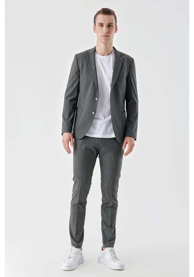Morven Erkek Gri Poliviskon Trend Çizgili Desen Slim Fit Mono Yaka Takım Elbise 24mc001037100 Gri Morven Erkek Gri Poliviskon Trend Çizgili Desen Slim Fit Mono Yaka Takım Elbise 24mc001037100 Gri