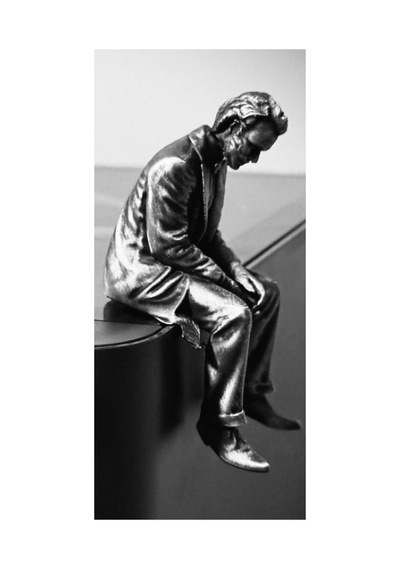 Oturan Joker Figür 10 Cm Eller Bağlı Model