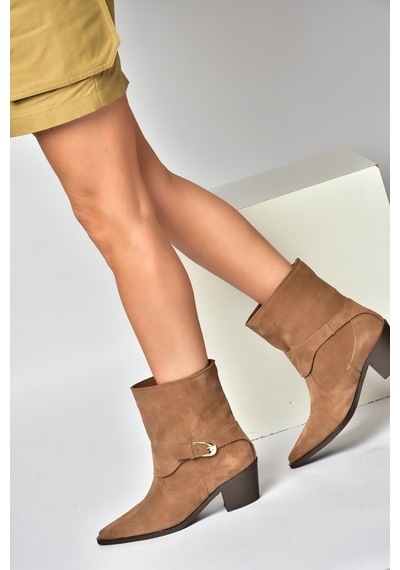 Fox Shoes Z654037761 Vizon Hakiki Deri Süet Alçak Topuklu Western Kadın Bot