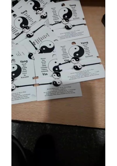 2 Adet Set Yin Yang Tai Chi Eşleştirme Ayarlanabilir Kordon Arkadaşlık Bilekliği Beyaz - Siyah