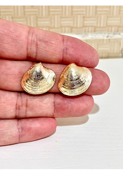 Altın Kaplama Deniz Kabuğu Küpe - Vintage İstiridye Modeli Şık Gold Küpe
